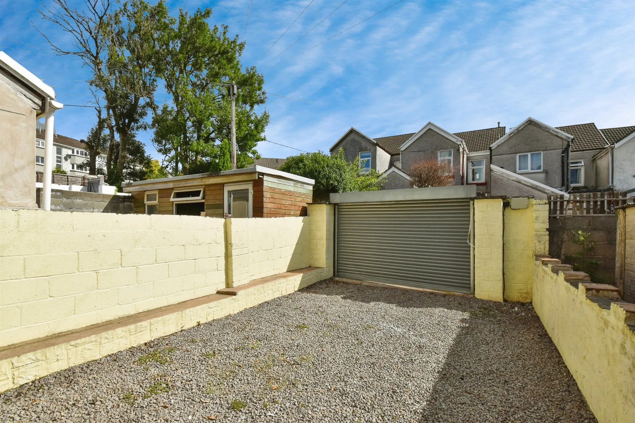 3 bed Terraced