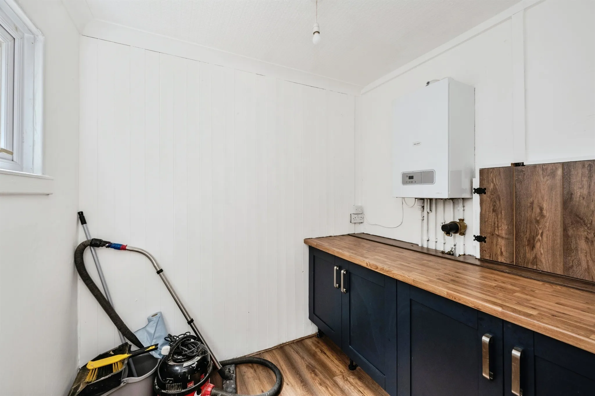 3 bed Semi-Detached
