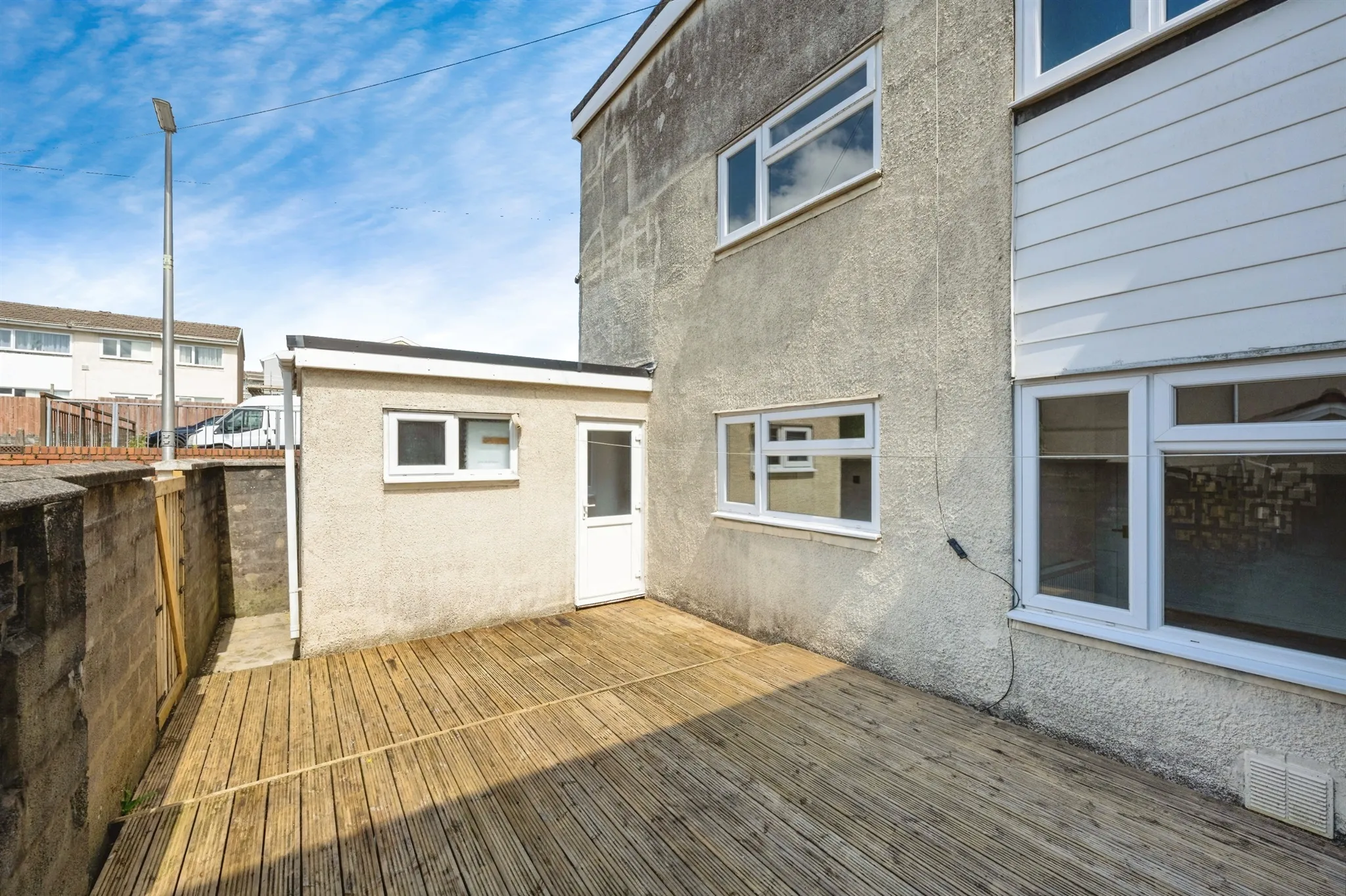 3 bed Semi-Detached
