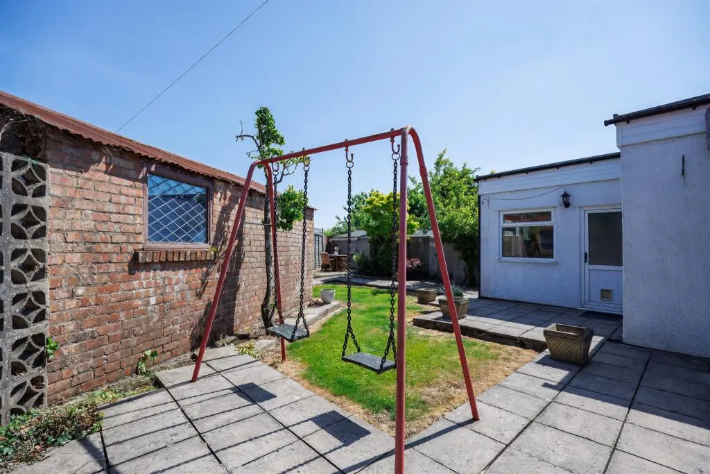 3 bed Detached