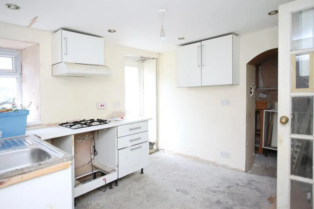 3 bed Terraced
