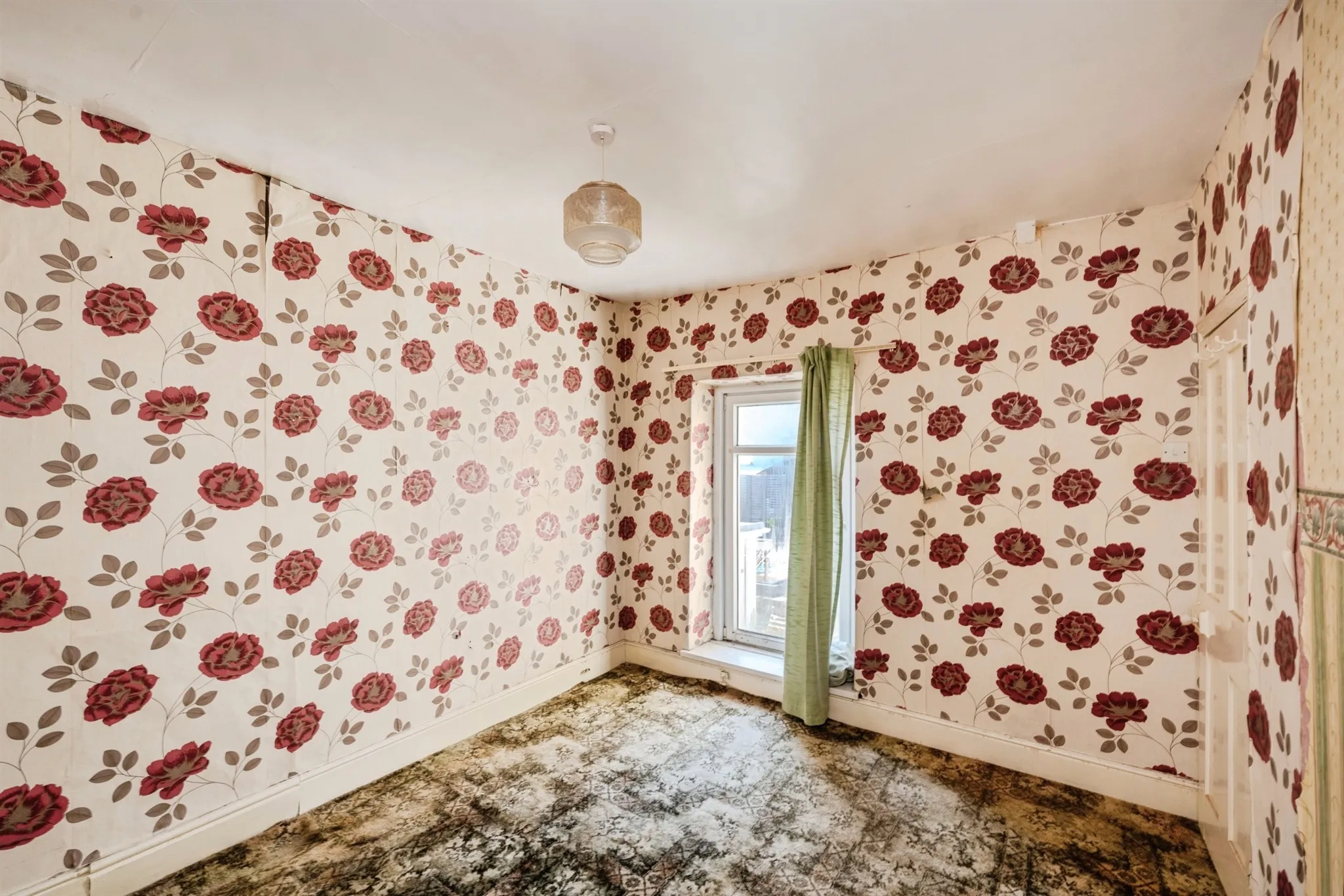 3 bed Terraced