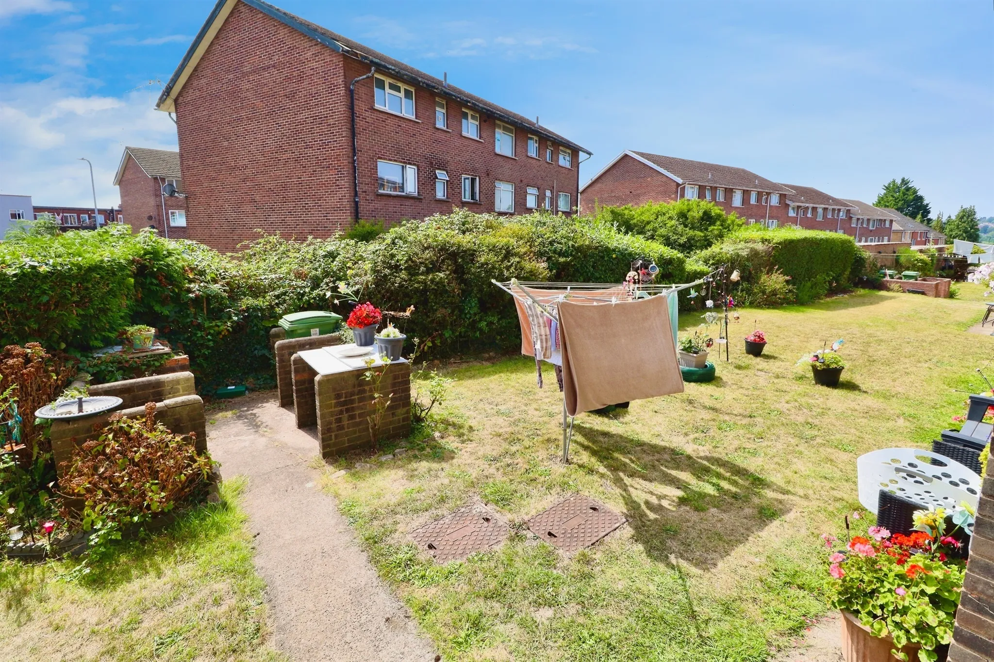2 bed Apartment
