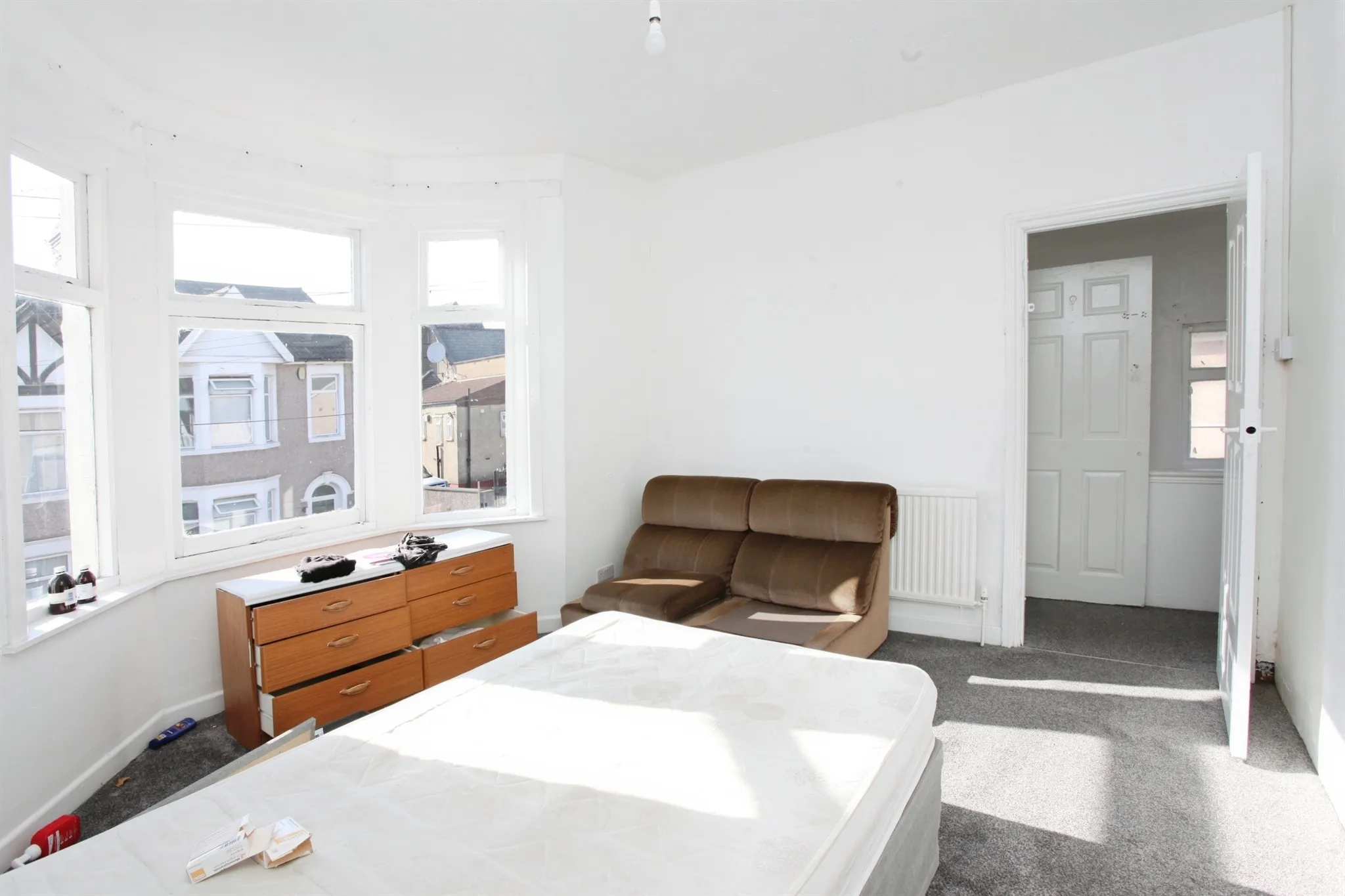 3 bed Semi-Detached