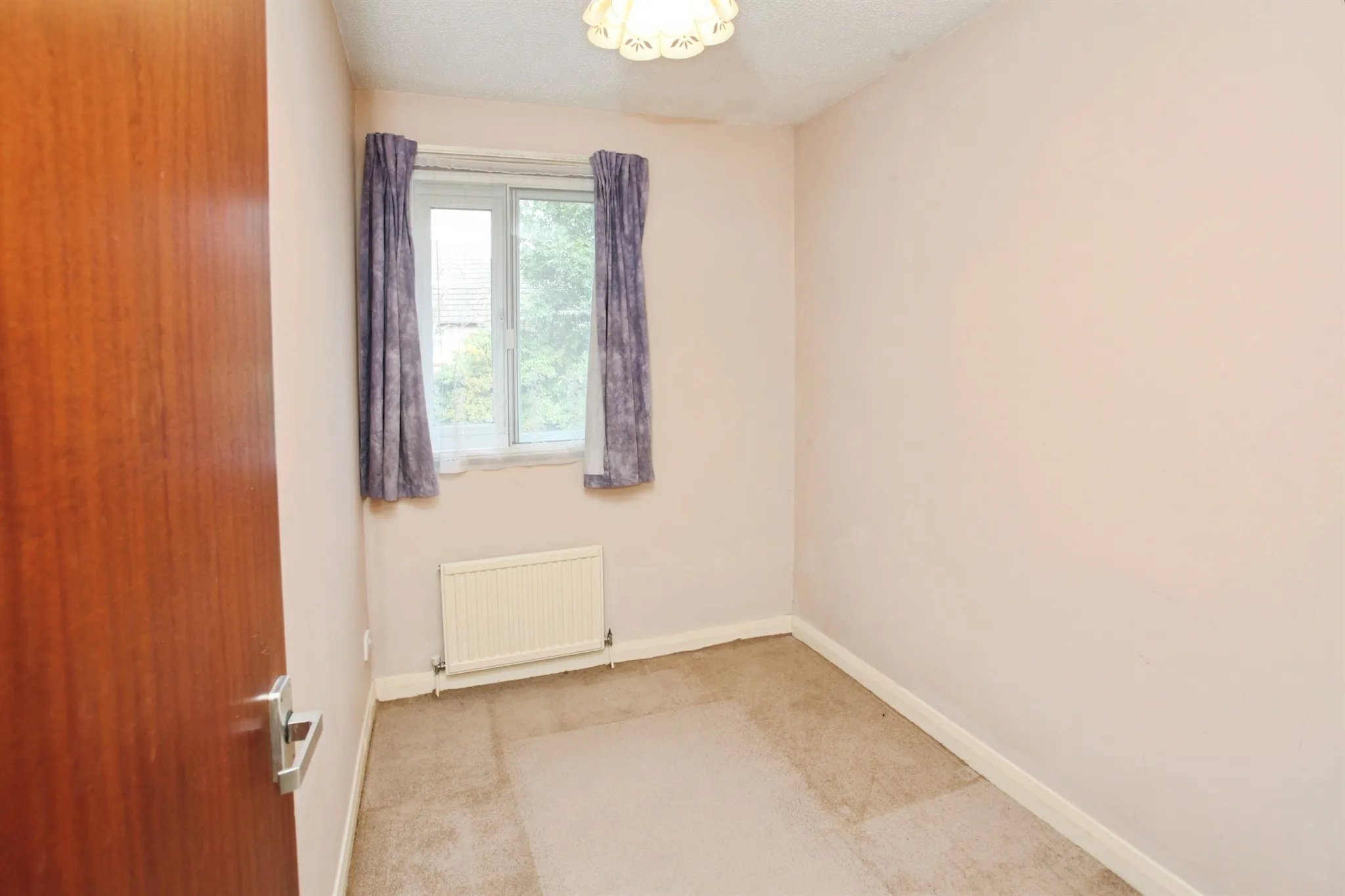 3 bed End of Terrace