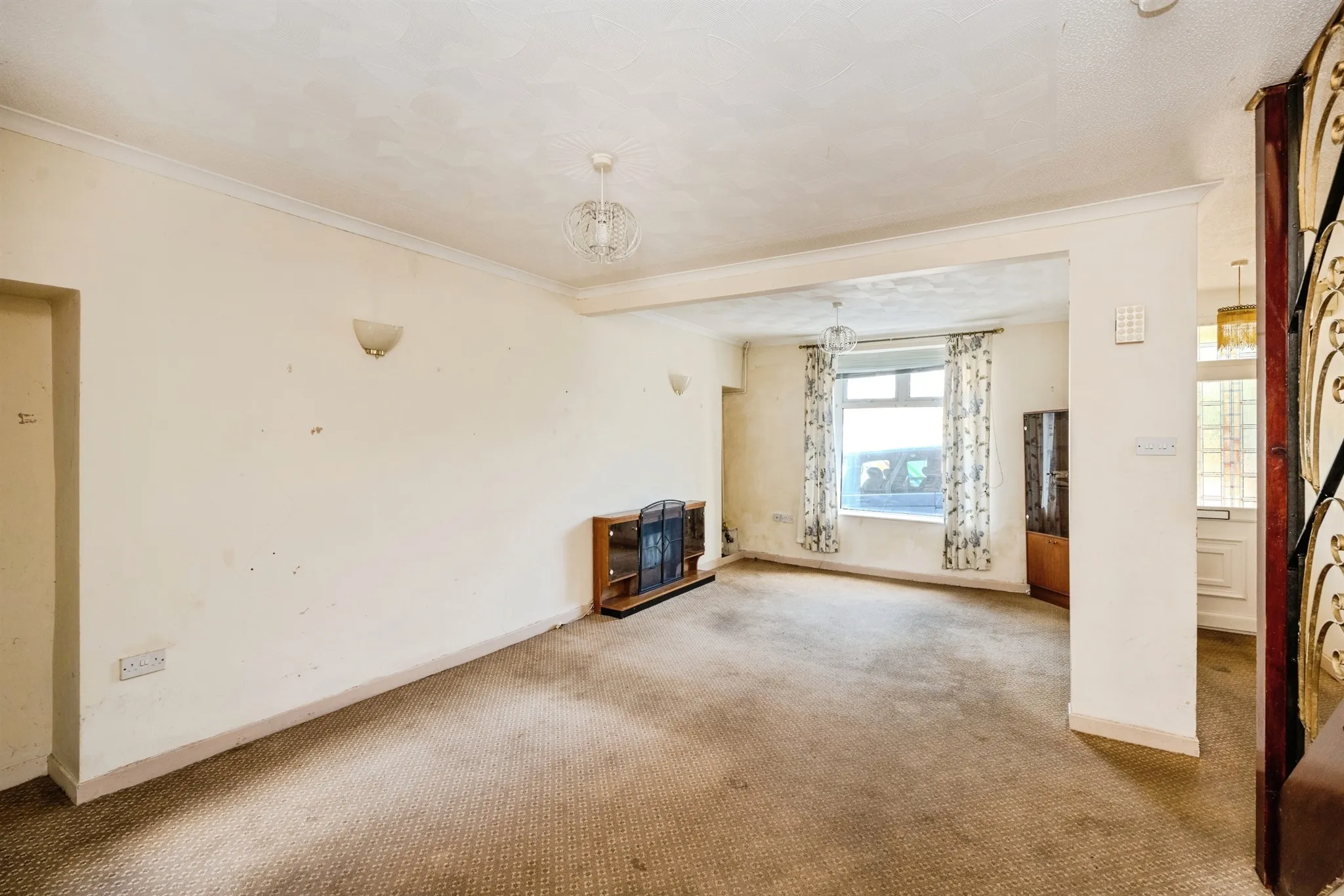 3 bed Semi-Detached