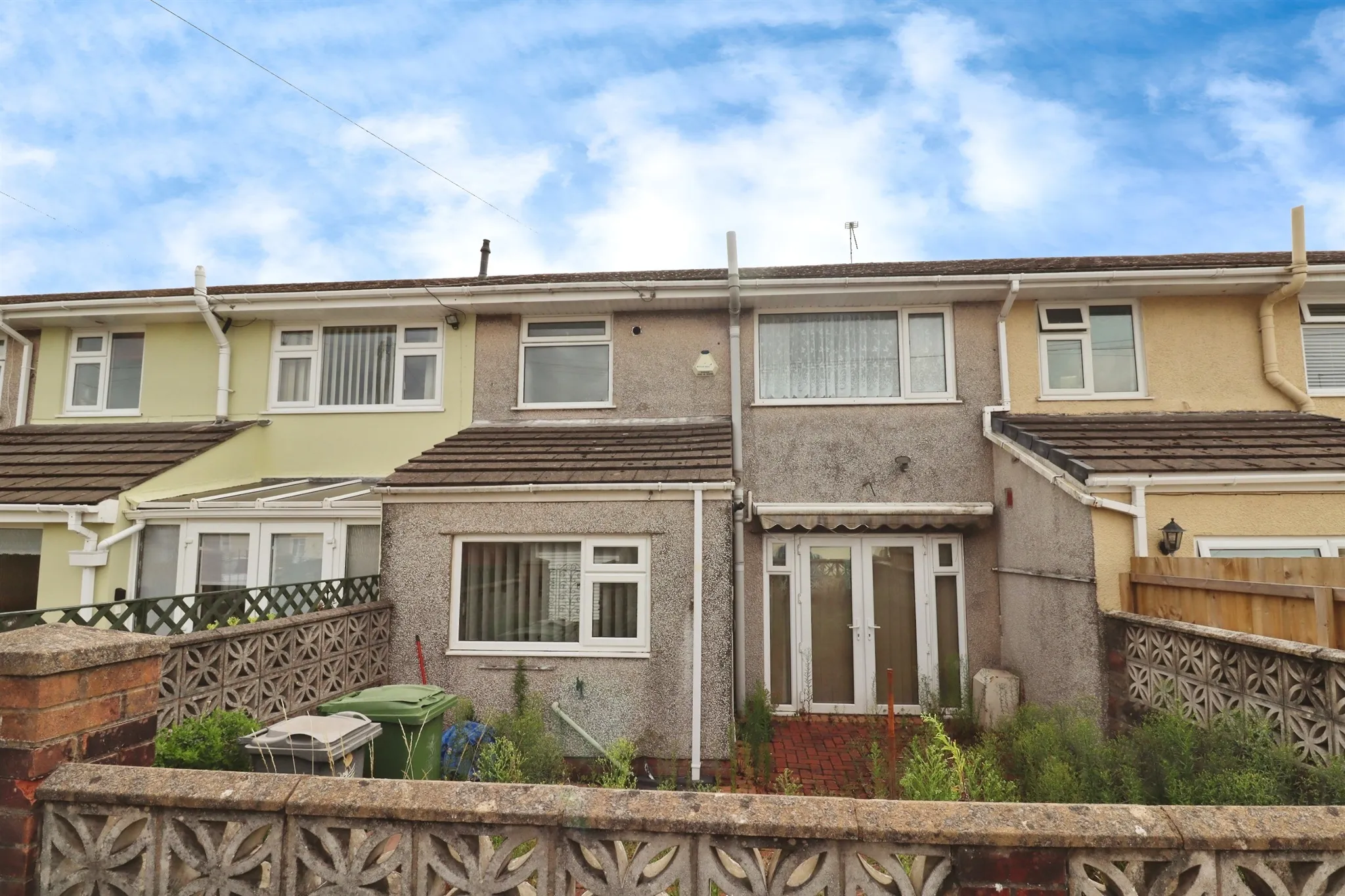 3 bed Terraced
