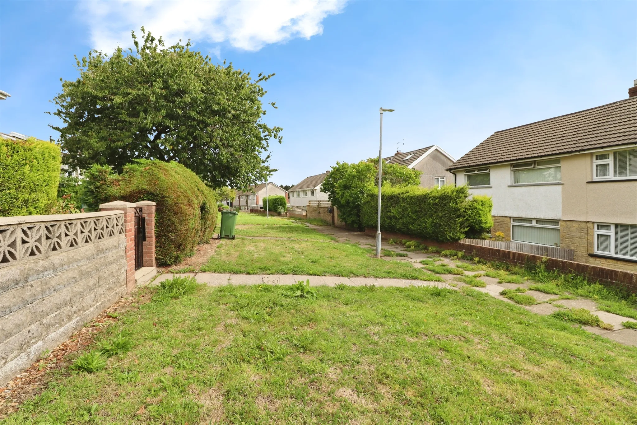 3 bed Terraced