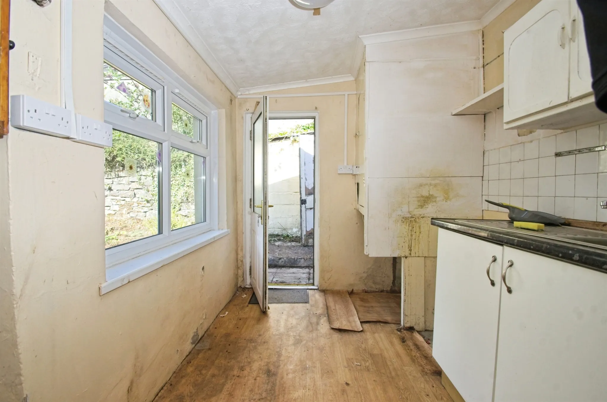 4 bed Cottage
