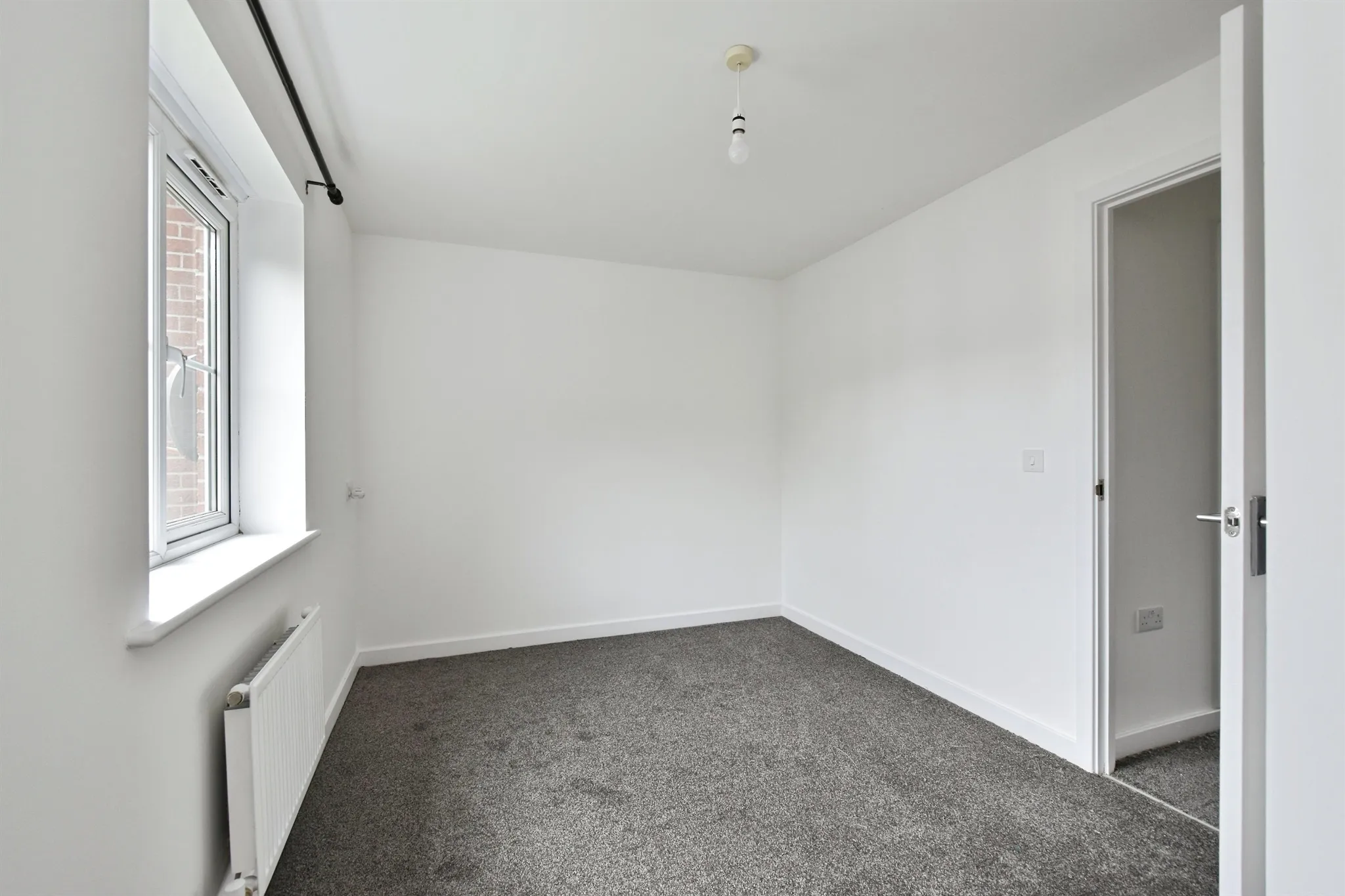 2 bed Semi-Detached