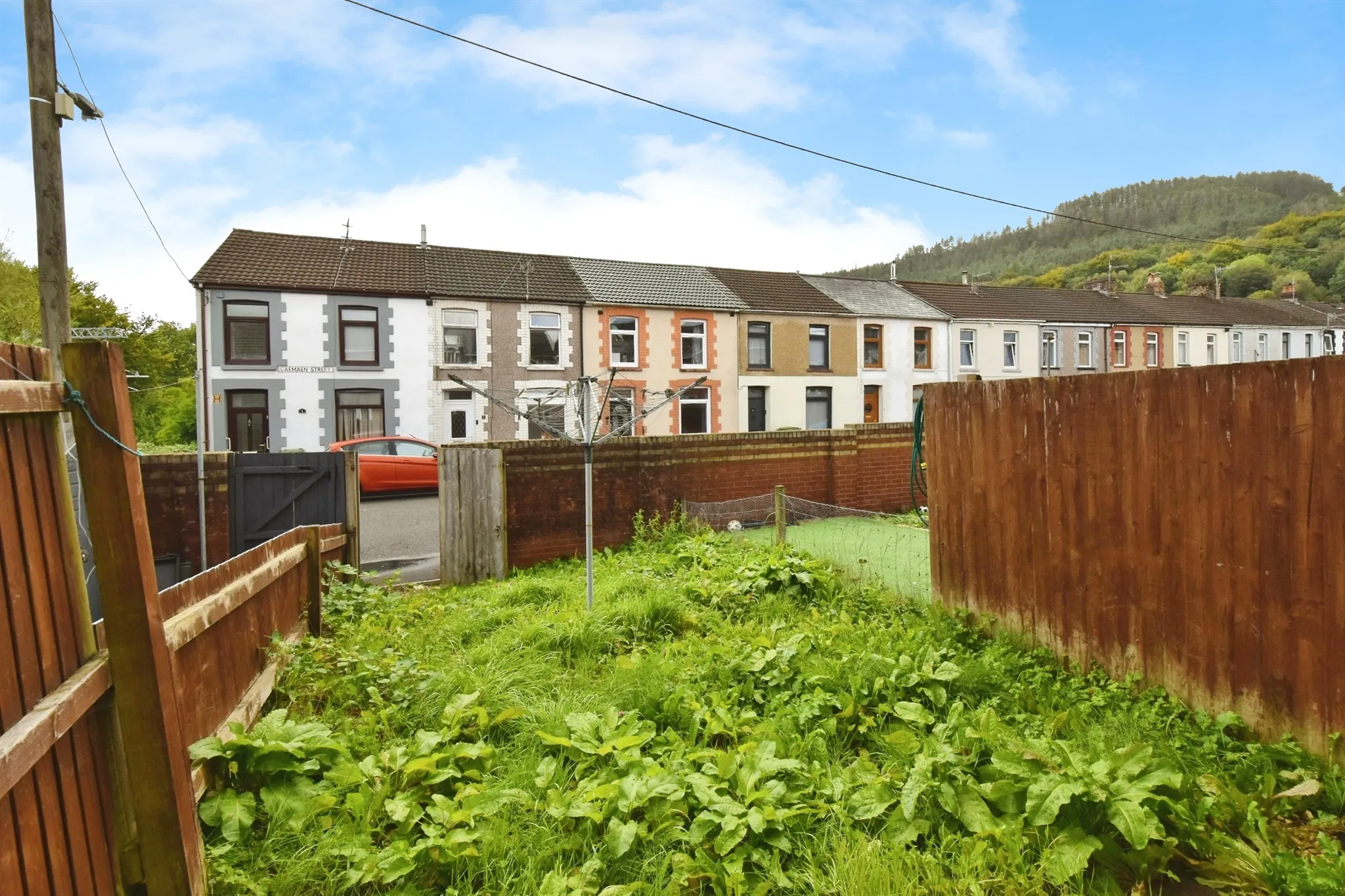 2 bed Semi-Detached