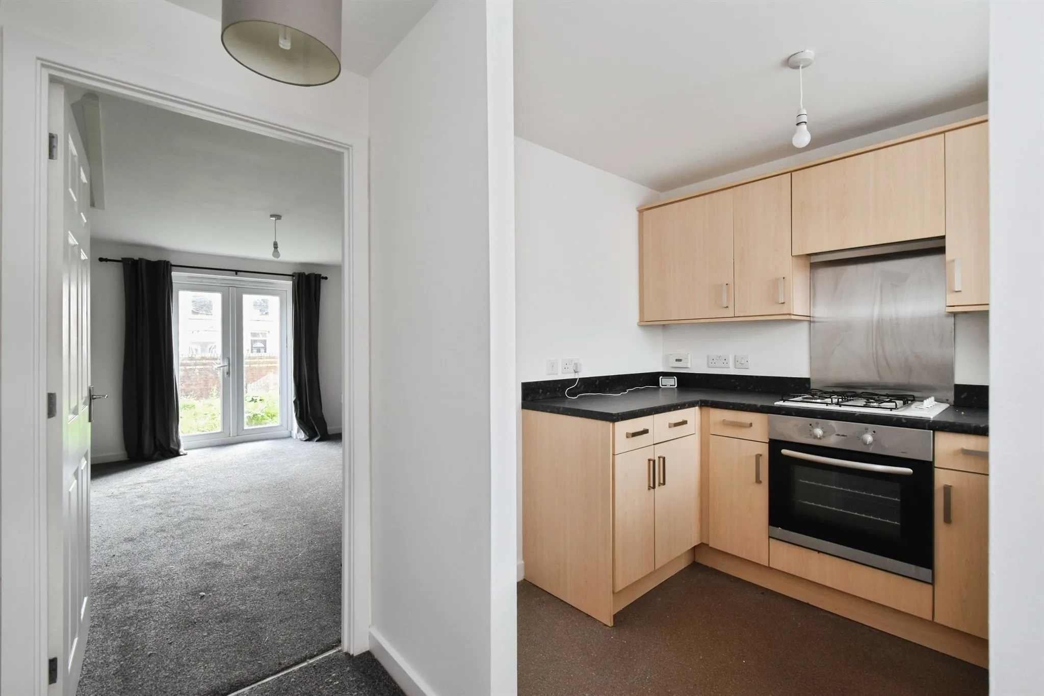 2 bed Semi-Detached