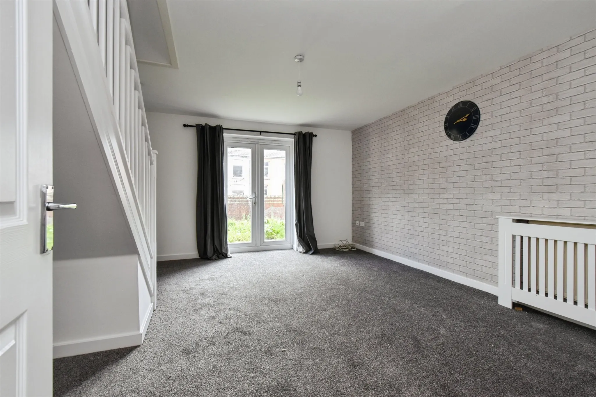 2 bed Semi-Detached