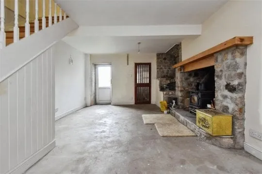 Collins Row, Rhymney, TREDEGAR