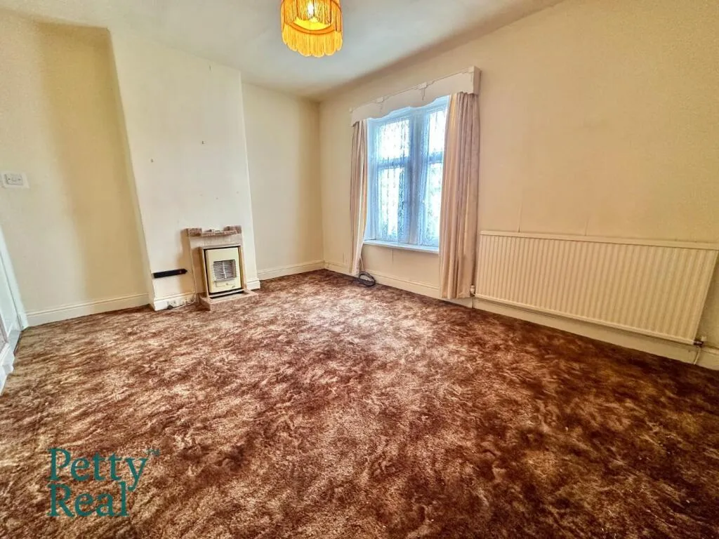 3 bed Terraced