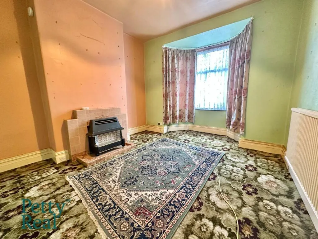 3 bed Terraced