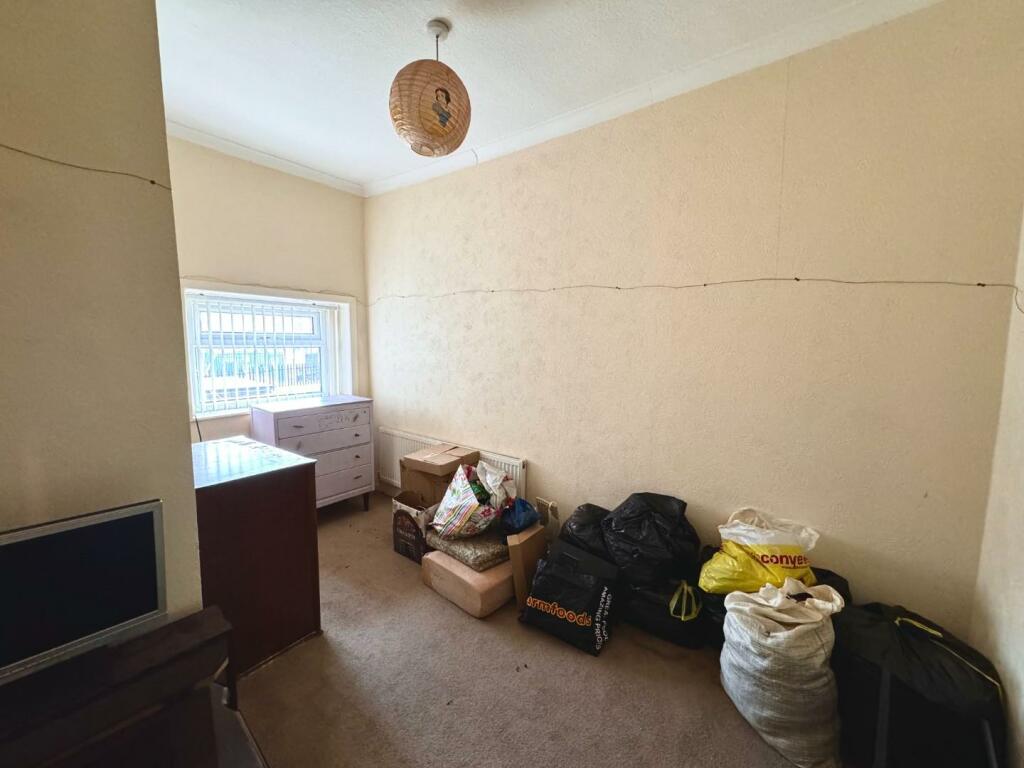 2 bed Terraced