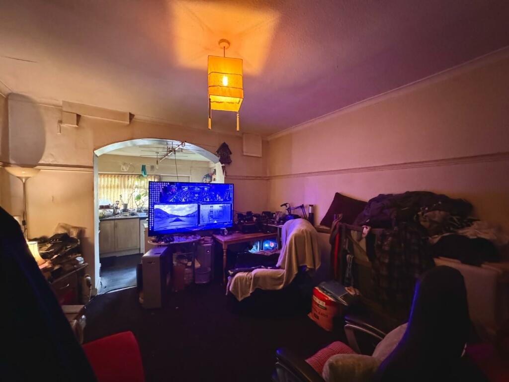 2 bed Terraced