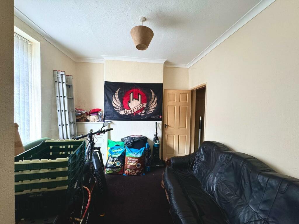 2 bed Terraced