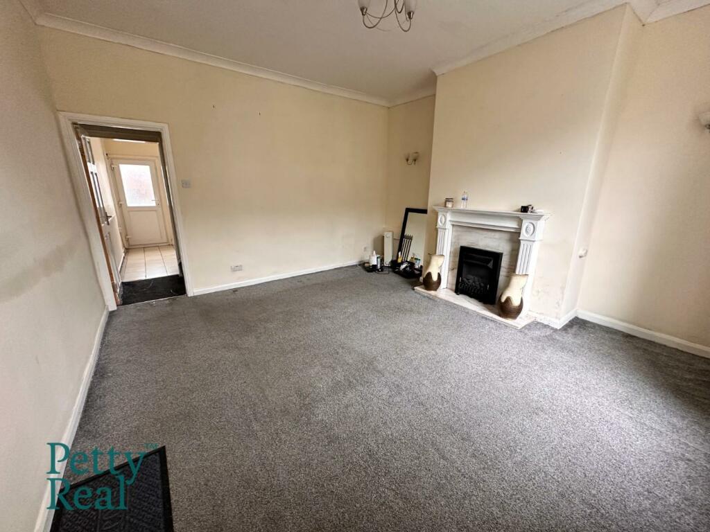 2 bed Terraced