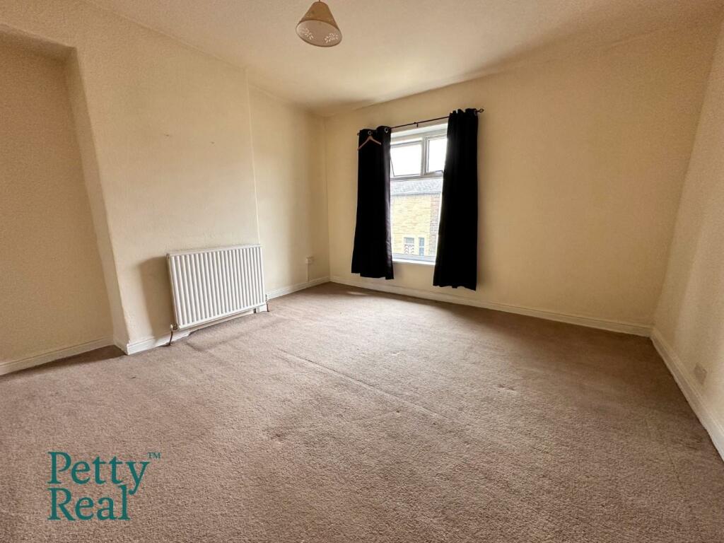 2 bed Terraced