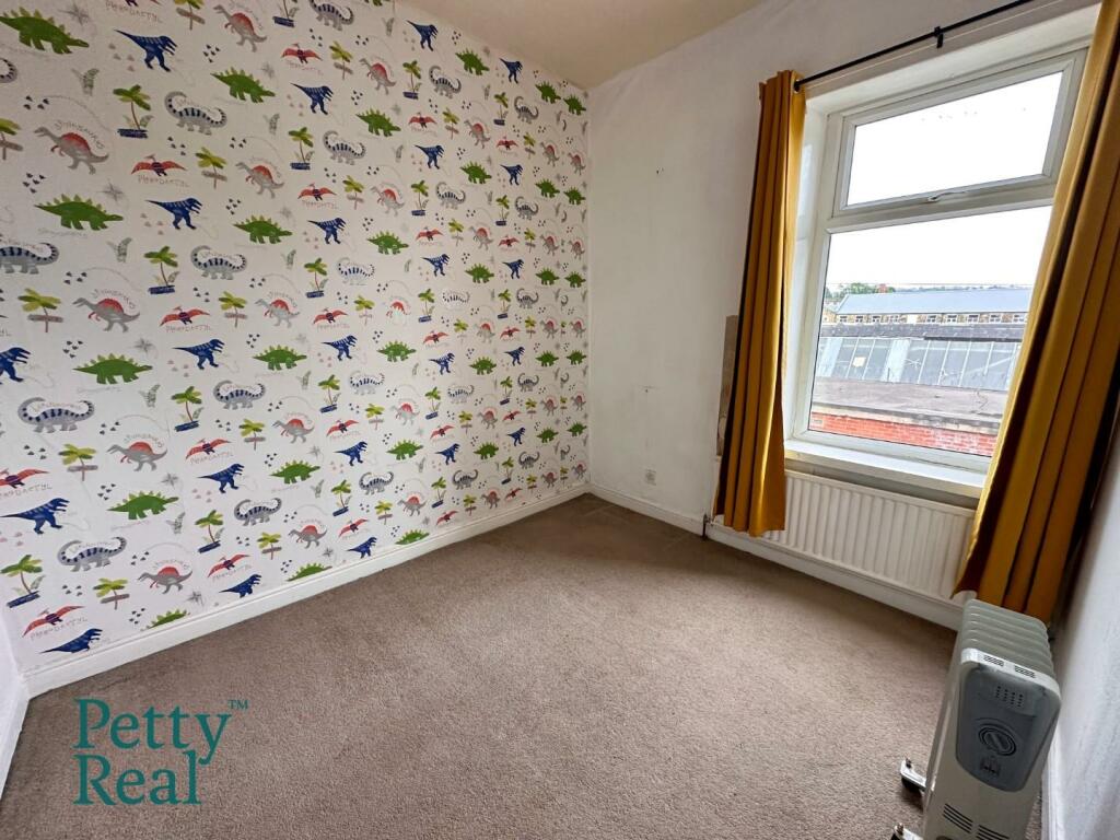 2 bed Terraced