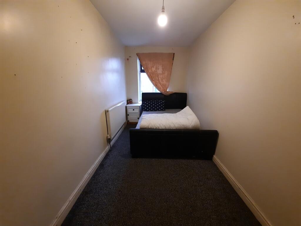 2 bed Mixed Use
