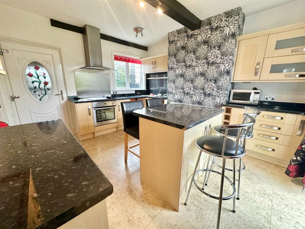 2 bed Semi-Detached
