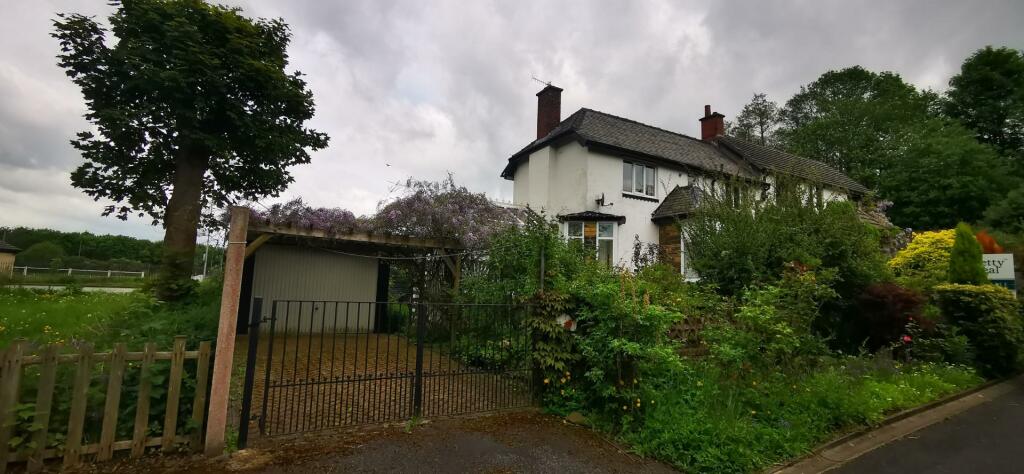 2 bed Semi-Detached