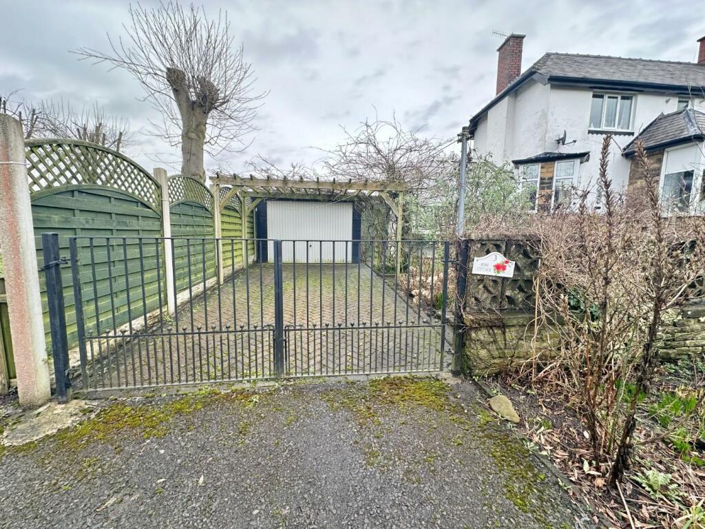 2 bed Semi-Detached