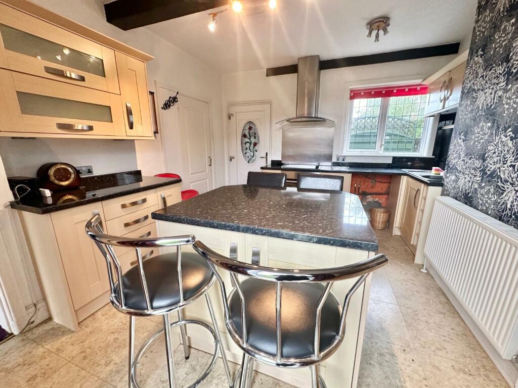 2 bed Semi-Detached