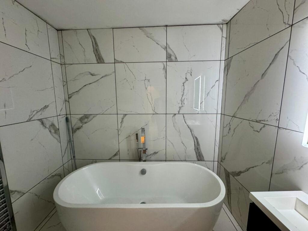 2 bed Terraced