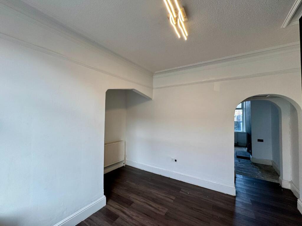 2 bed Terraced