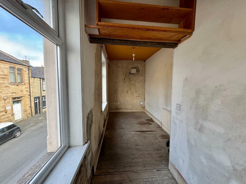3 bed End of Terrace