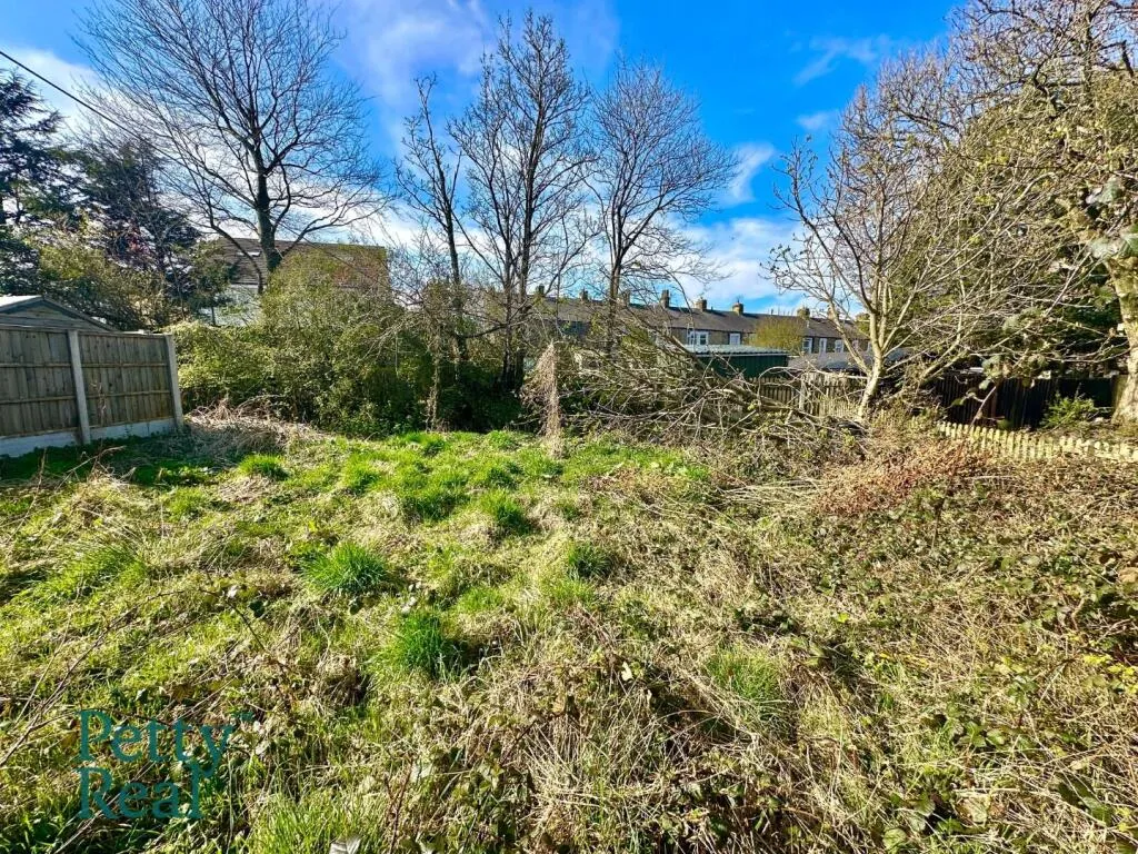 3 bed Semi-Detached