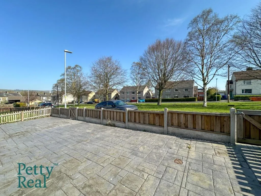 3 bed Semi-Detached