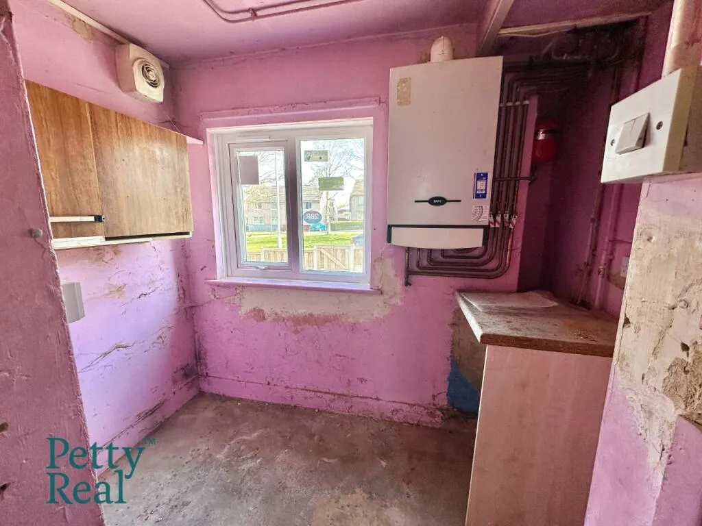 3 bed Semi-Detached