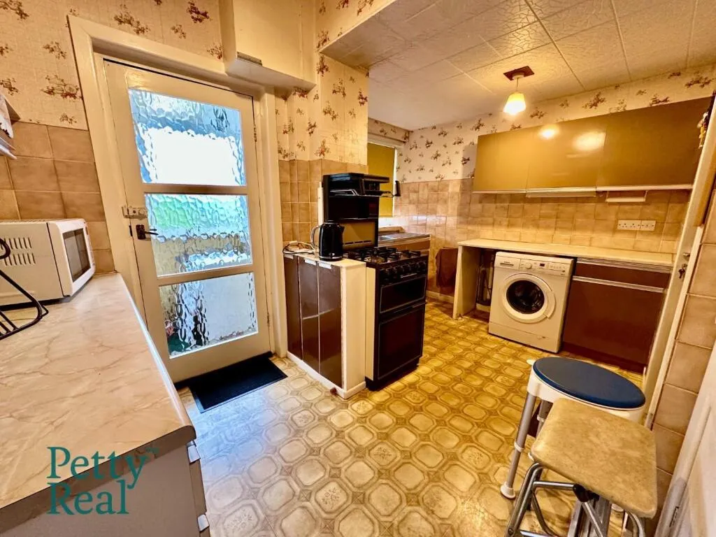 3 bed Semi-Detached