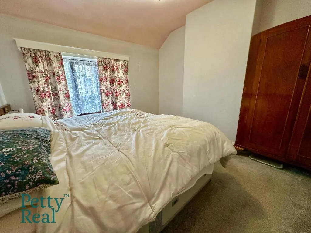 3 bed Semi-Detached