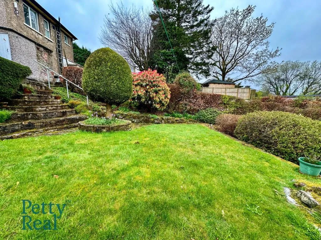 3 bed Semi-Detached