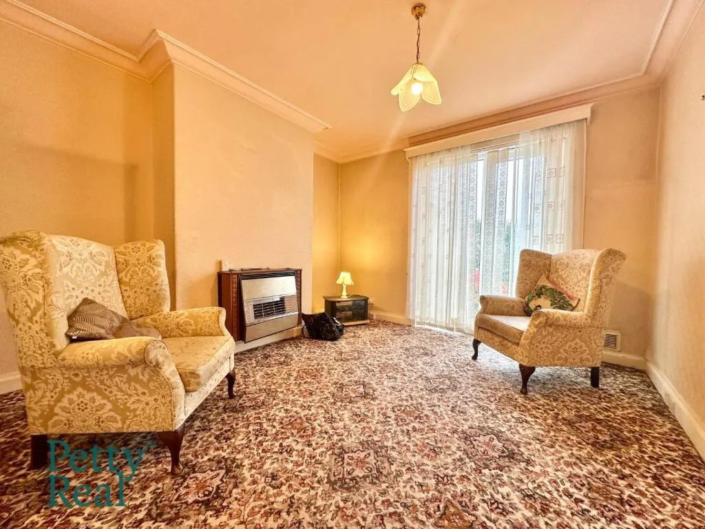 3 bed Semi-Detached