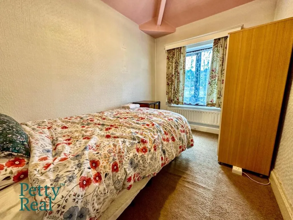 3 bed Semi-Detached