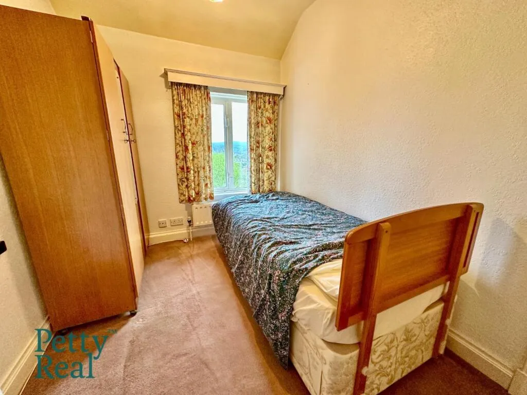 3 bed Semi-Detached