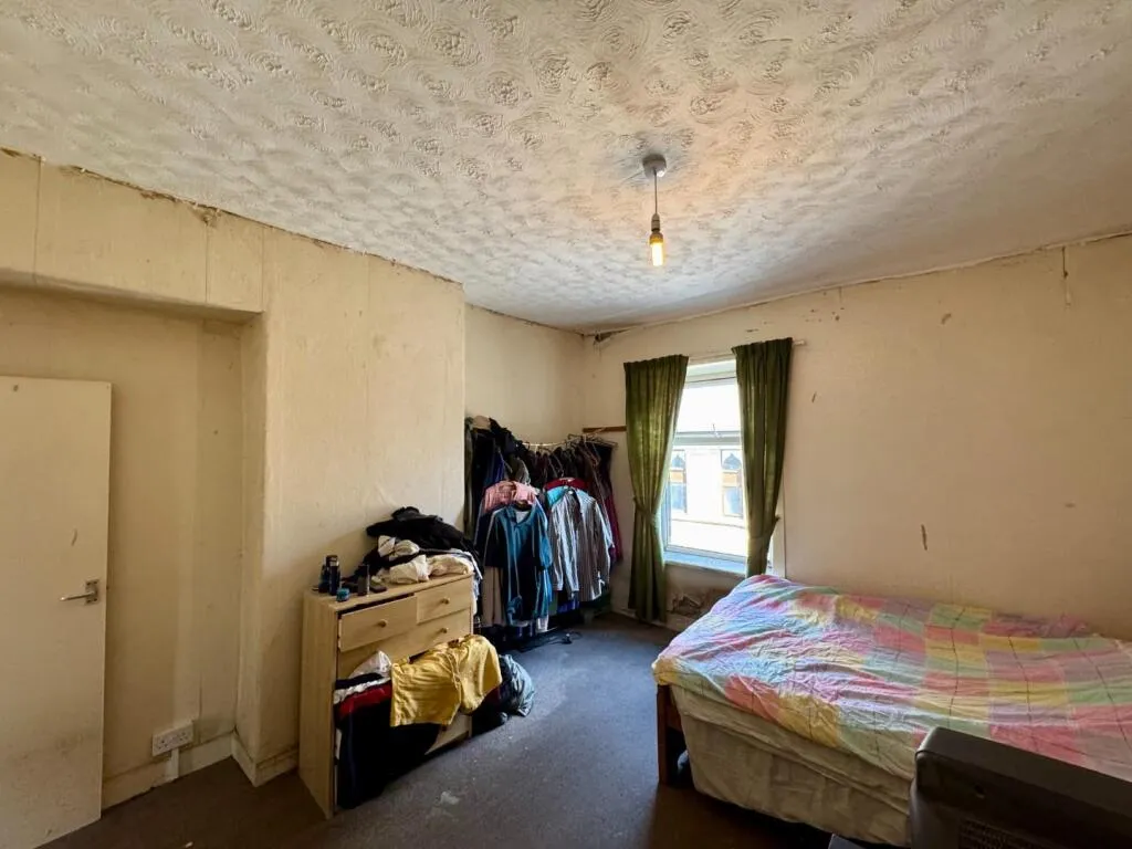 2 bed Terraced