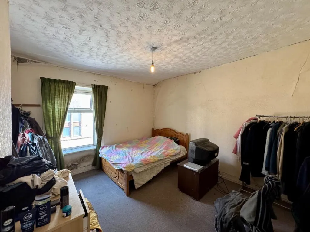 2 bed Terraced
