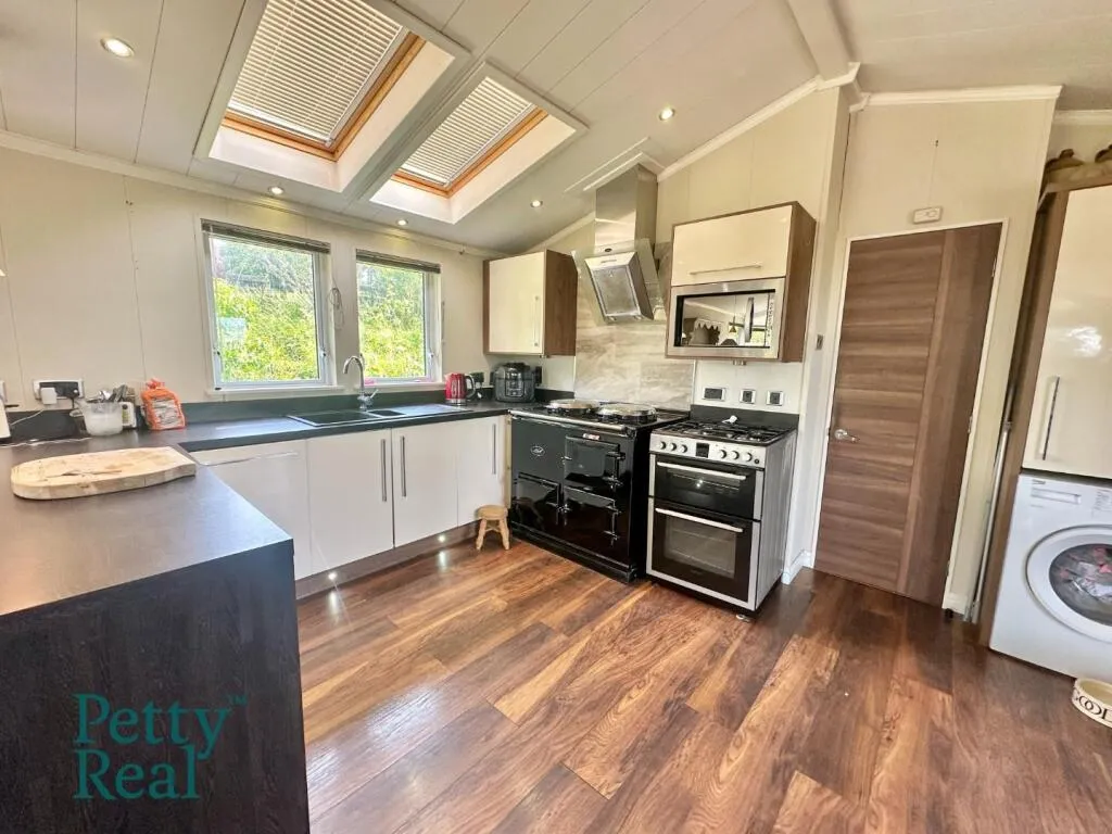 2 bed Lodge