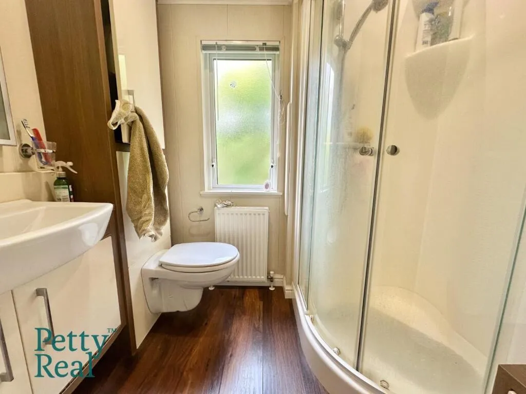 2 bed Lodge