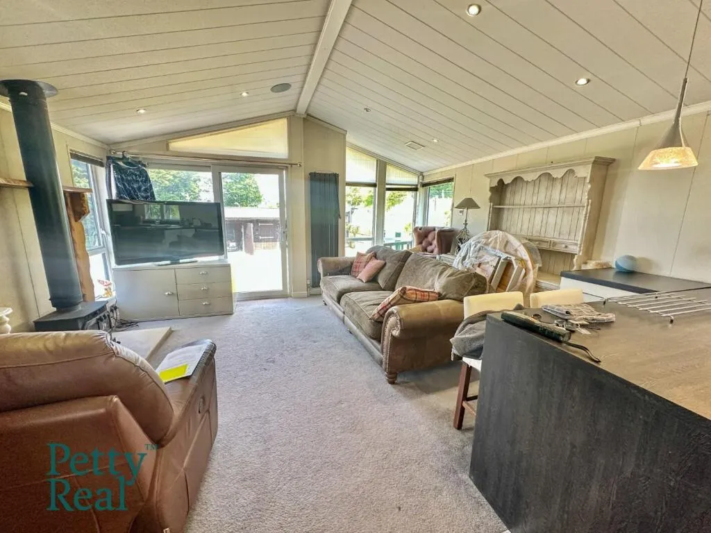 2 bed Lodge
