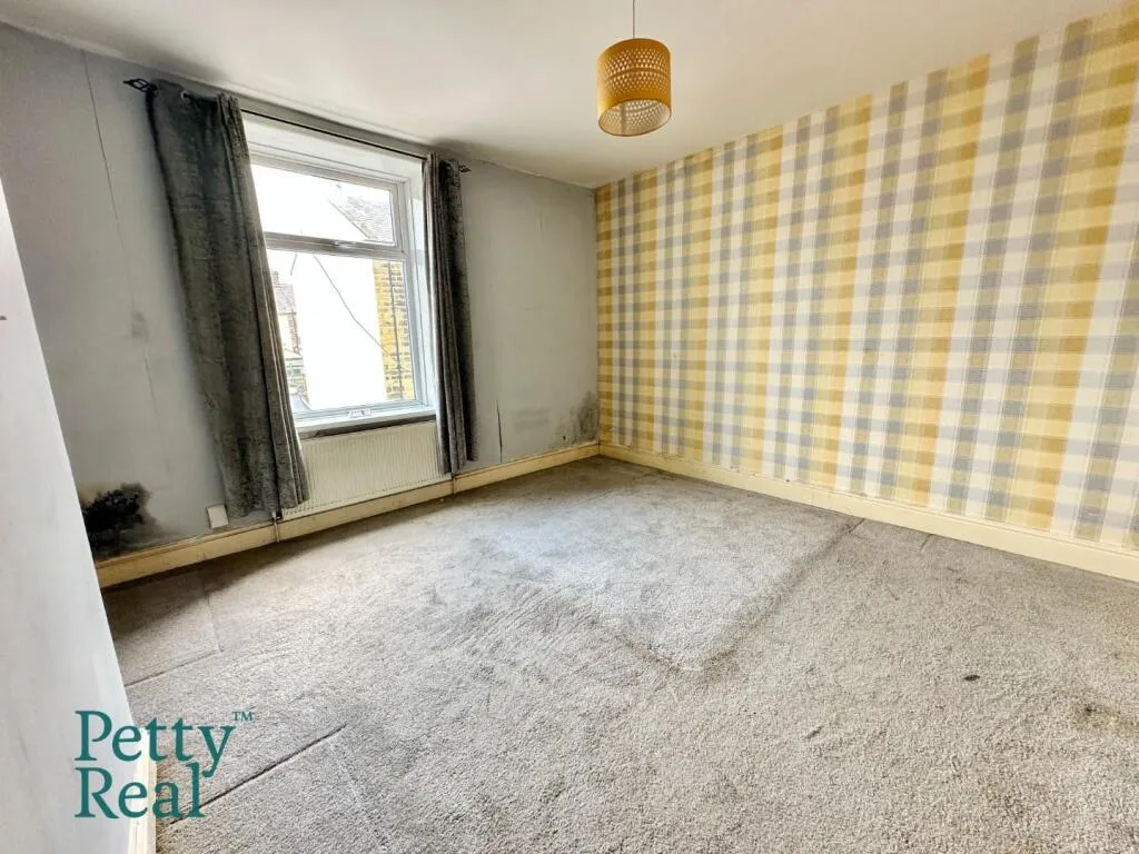 3 bed Terraced