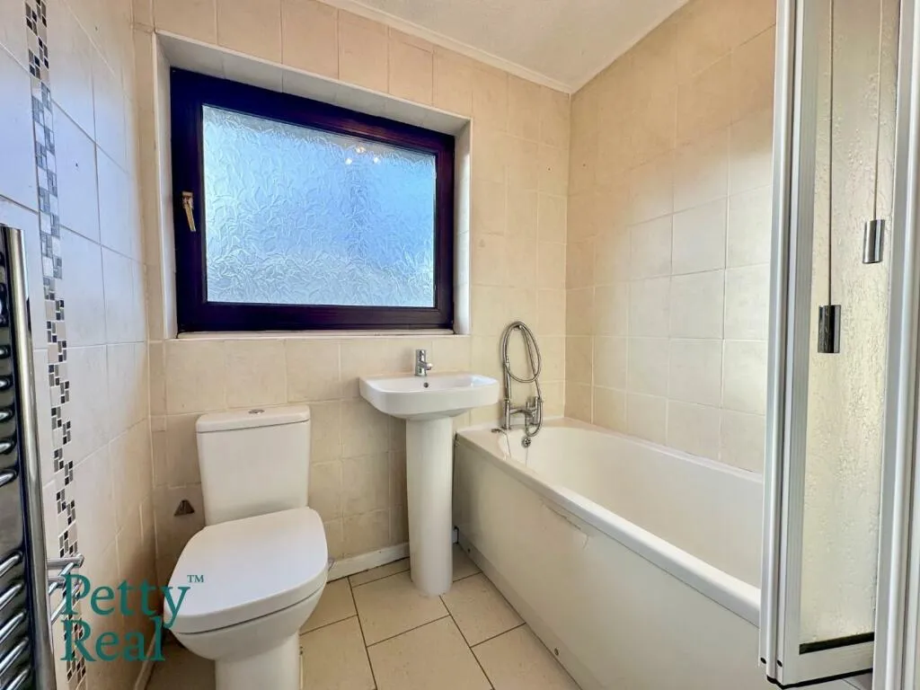 2 bed Terraced
